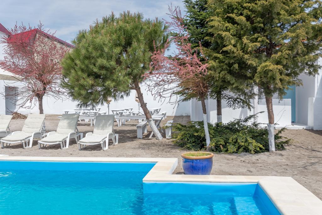 Casa Stavros Hotell Două Mai Exteriör bild