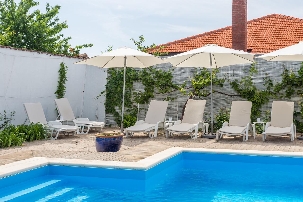 Casa Stavros Hotell Două Mai Exteriör bild