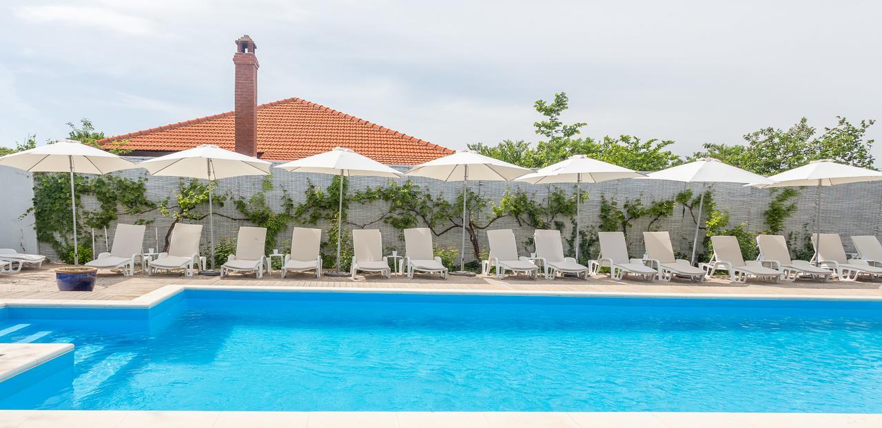 Casa Stavros Hotell Două Mai Exteriör bild