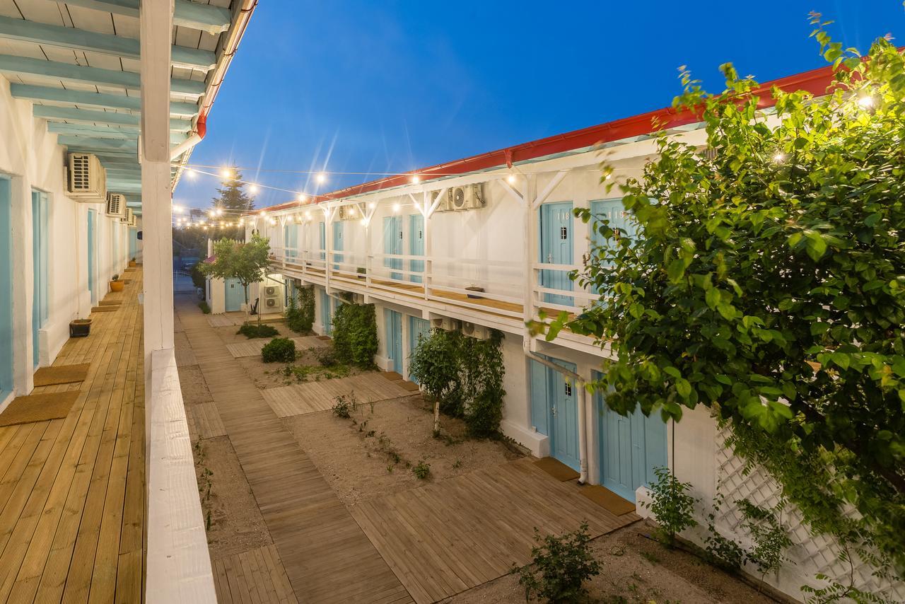 Casa Stavros Hotell Două Mai Exteriör bild